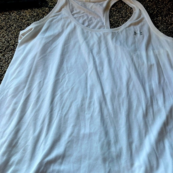 Under Armour white razor back tank size XL - Picture 1 of 2
